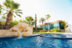 Dubai Marine Beach Resort & SPA