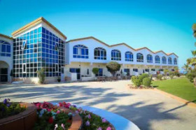 Hotel Sandy Beach & Resort